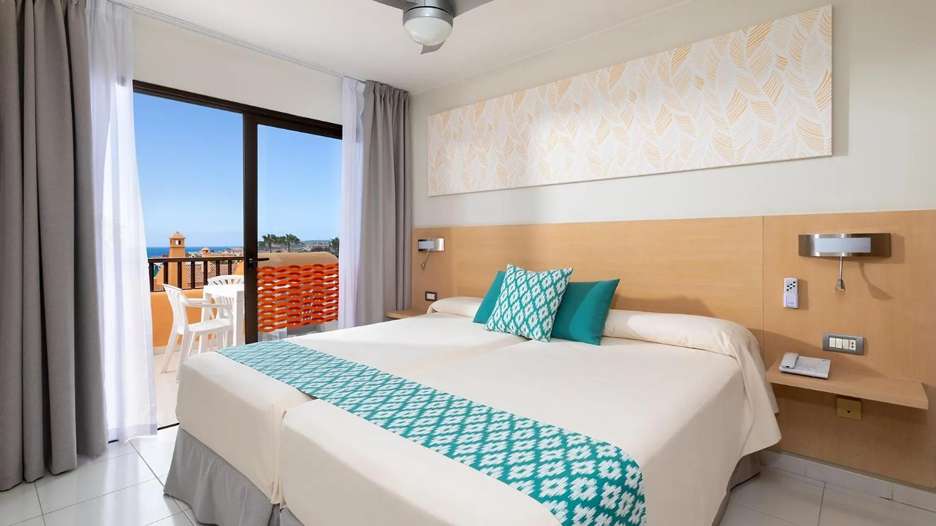 Tagoro Family & Fun Costa Adeje Hotel